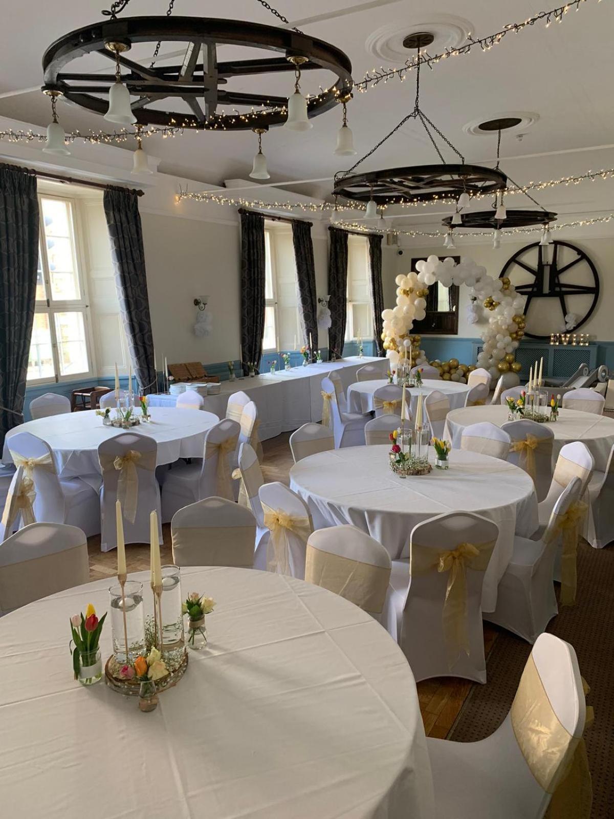 Saracens Head Hotel By Greene King Inns Тостер Экстерьер фото