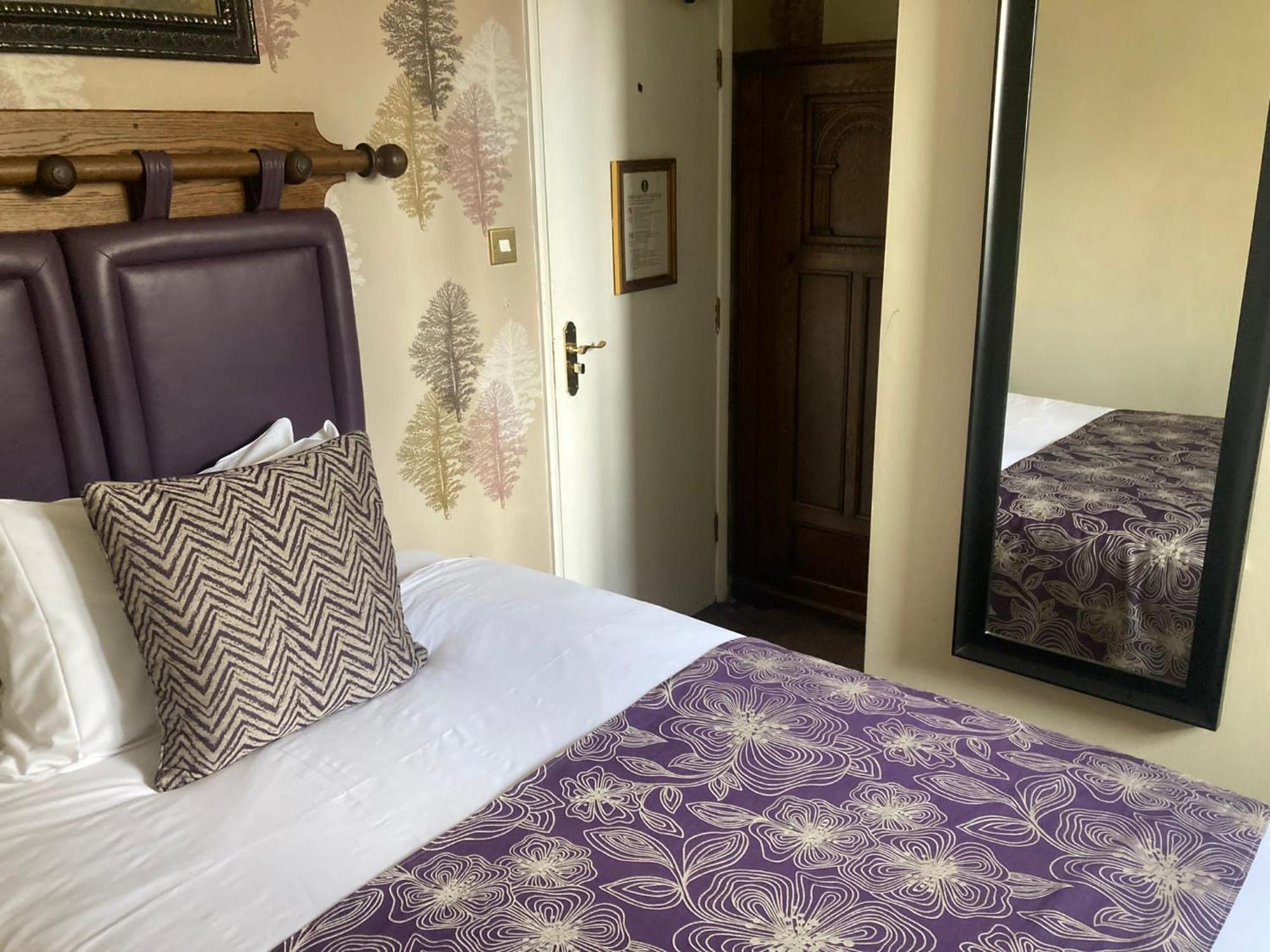 Saracens Head Hotel By Greene King Inns Тостер Экстерьер фото